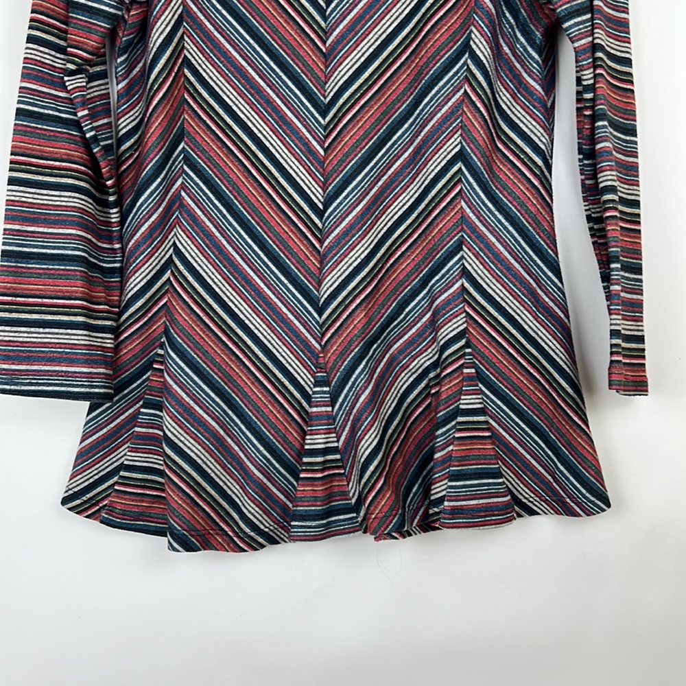 KAREN HART tunic striped blouse red, blue, and gray with scoop neck M - Picture 6 of 6